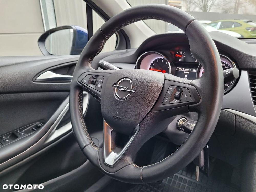 Opel Astra 1.2 T S&S - 11