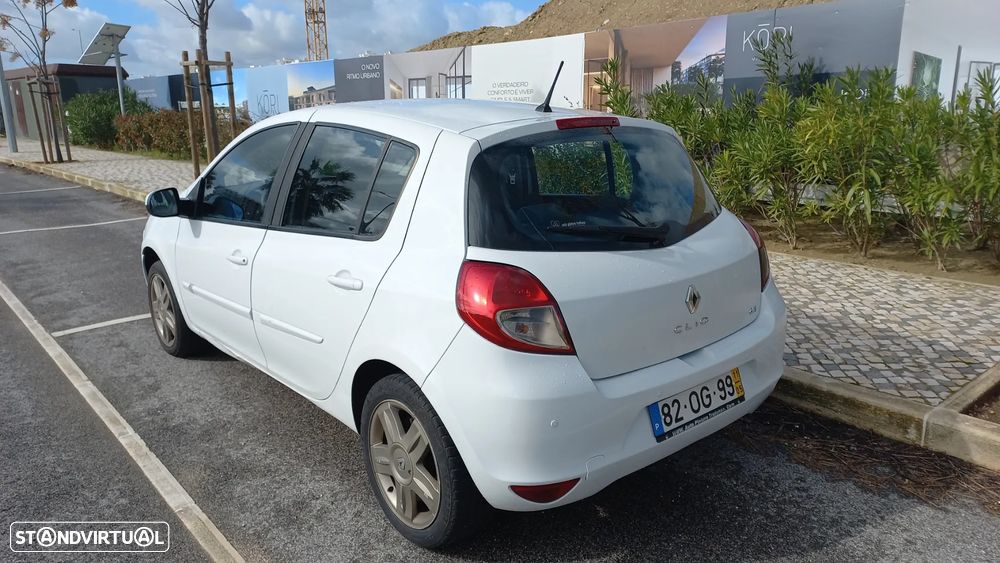 Renault Clio 1.5 dCi 75 Expression - 4