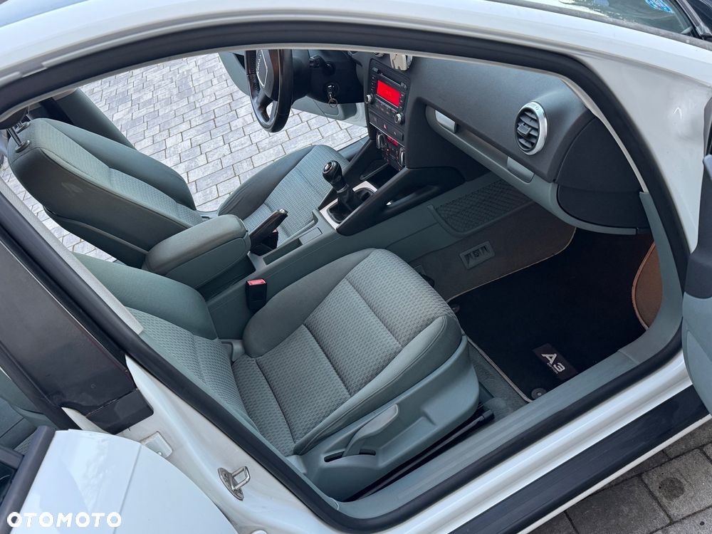 Audi A3 Sportback 2.0 TDI DPF Ambition - 10
