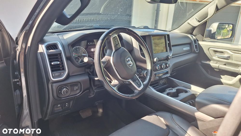 RAM 1500 5.7 Crew Cab Bighorn - 14