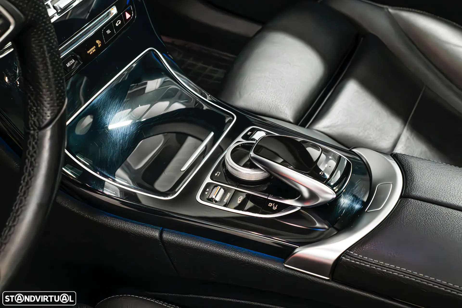 Mercedes-Benz C 350 e - 21