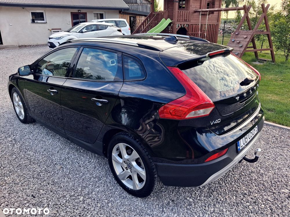 Volvo V40 D2 Summum - 14