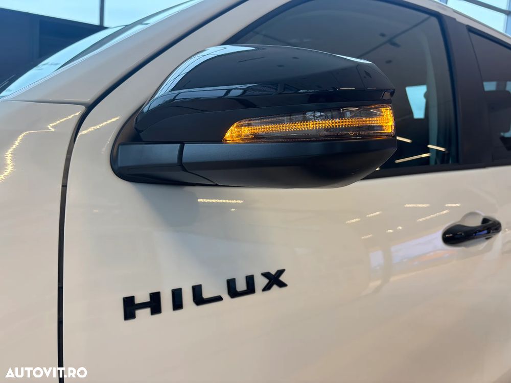 Toyota Hilux 2.8D MHEV Double Cab 6AT AWD Style - 15