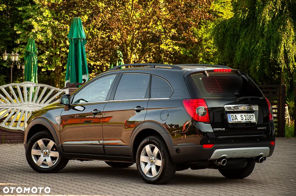 Chevrolet Captiva 2.4 2WD 7 Sitzer LS Family Edition - 21