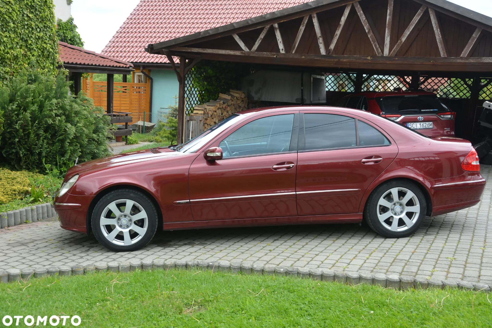 Mercedes-Benz Klasa E 320 4-Matic Avantgarde - 2