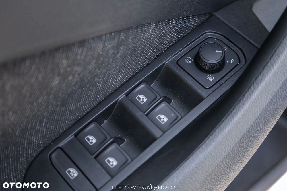 Skoda Kamiq 1.0 TSI Style - 35