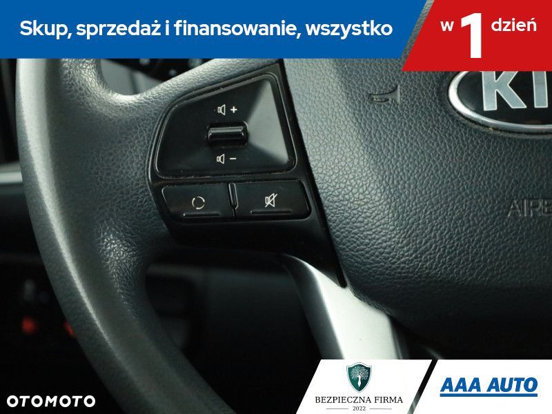 Kia Rio - 18
