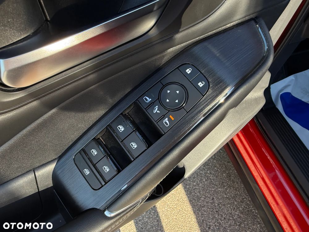 Nissan Qashqai 1.3 DIG-T N-Connecta DCT - 29