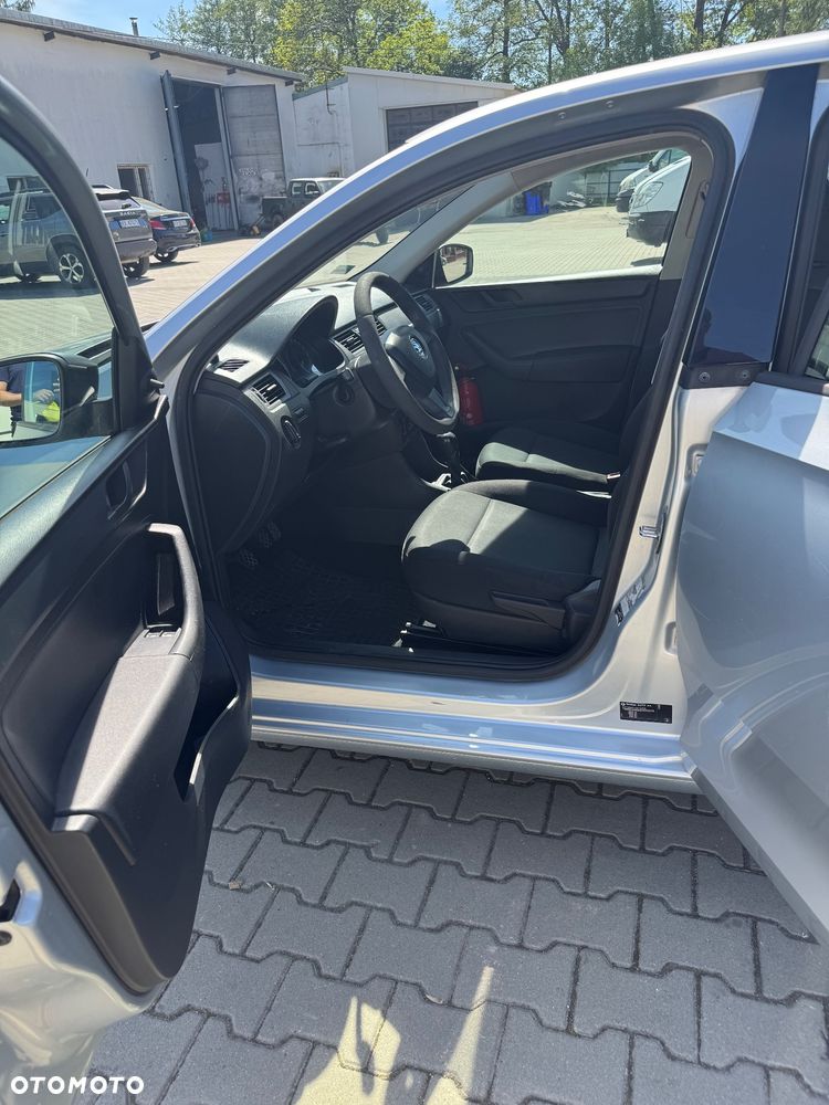 Skoda RAPID 1.4 TDI DPF Ambition - 8