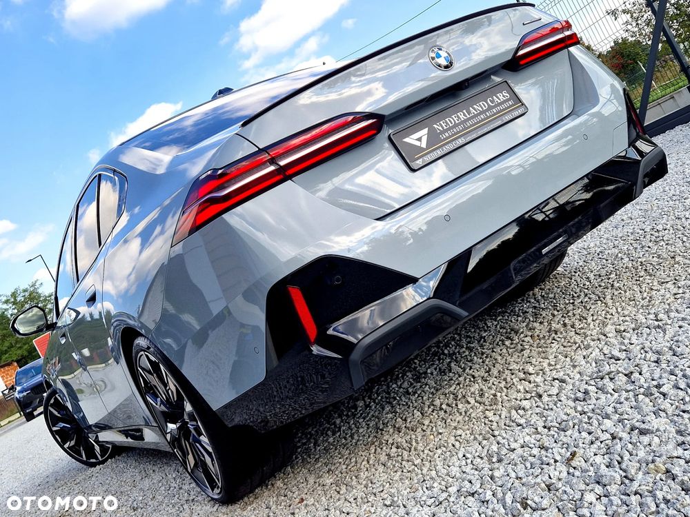 BMW Seria 5 - 31