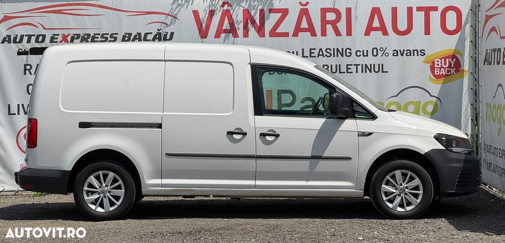 Volkswagen Caddy Maxi - 17