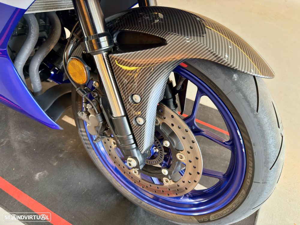 Yamaha YZF R3 - 10