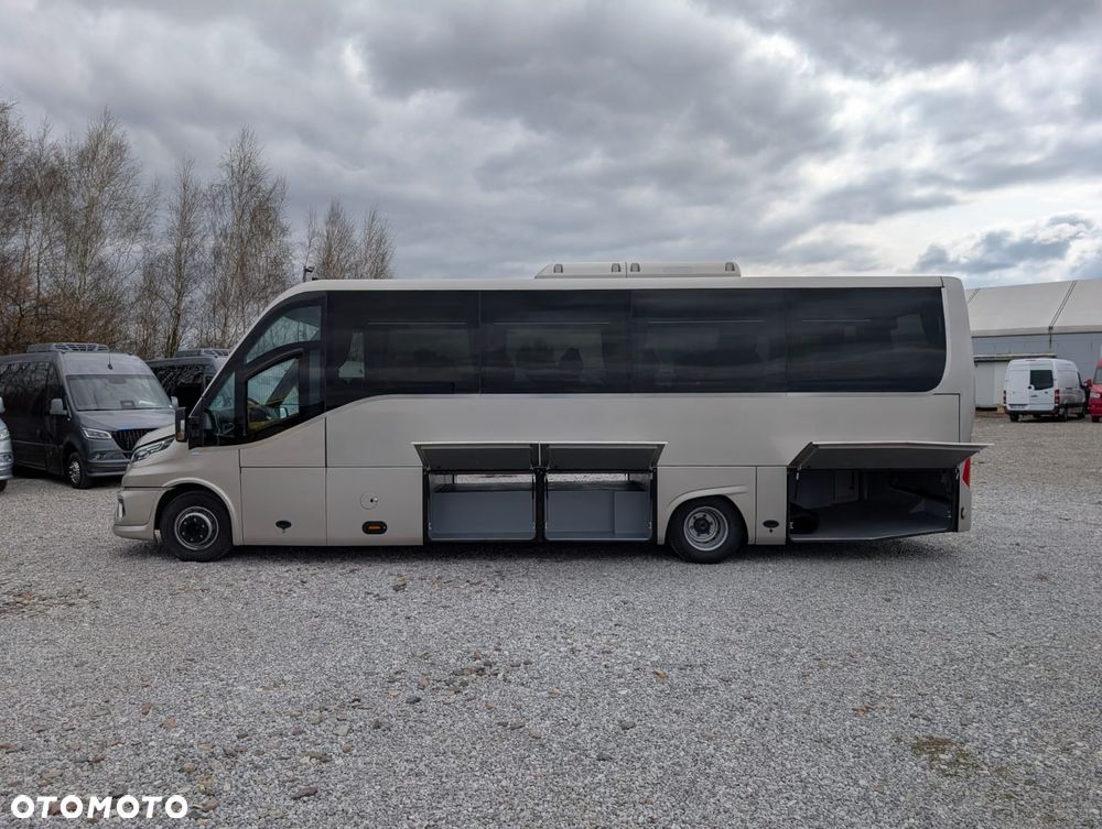 Iveco Daily 70C21 - 31