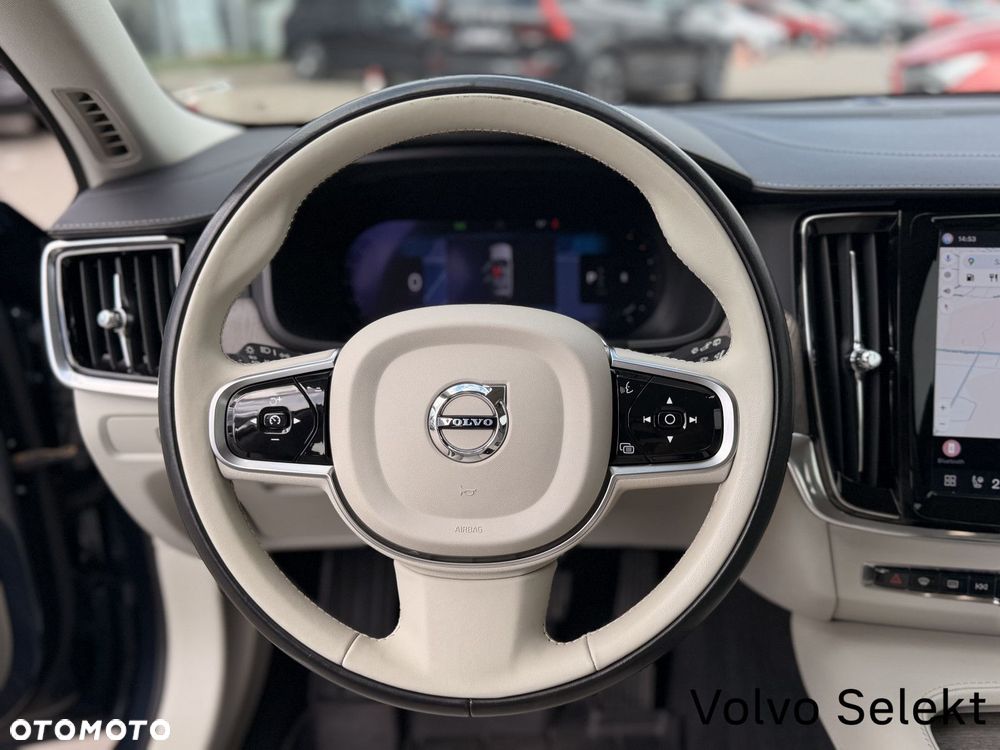 Volvo V90 - 26