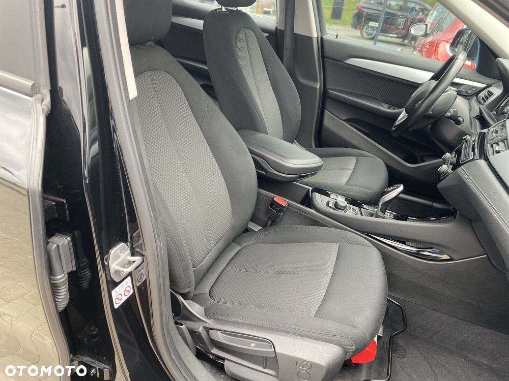BMW X2 - 16