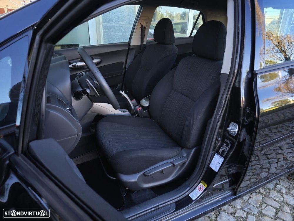 Toyota Auris 1.4 D-4D MMT Sol - 7