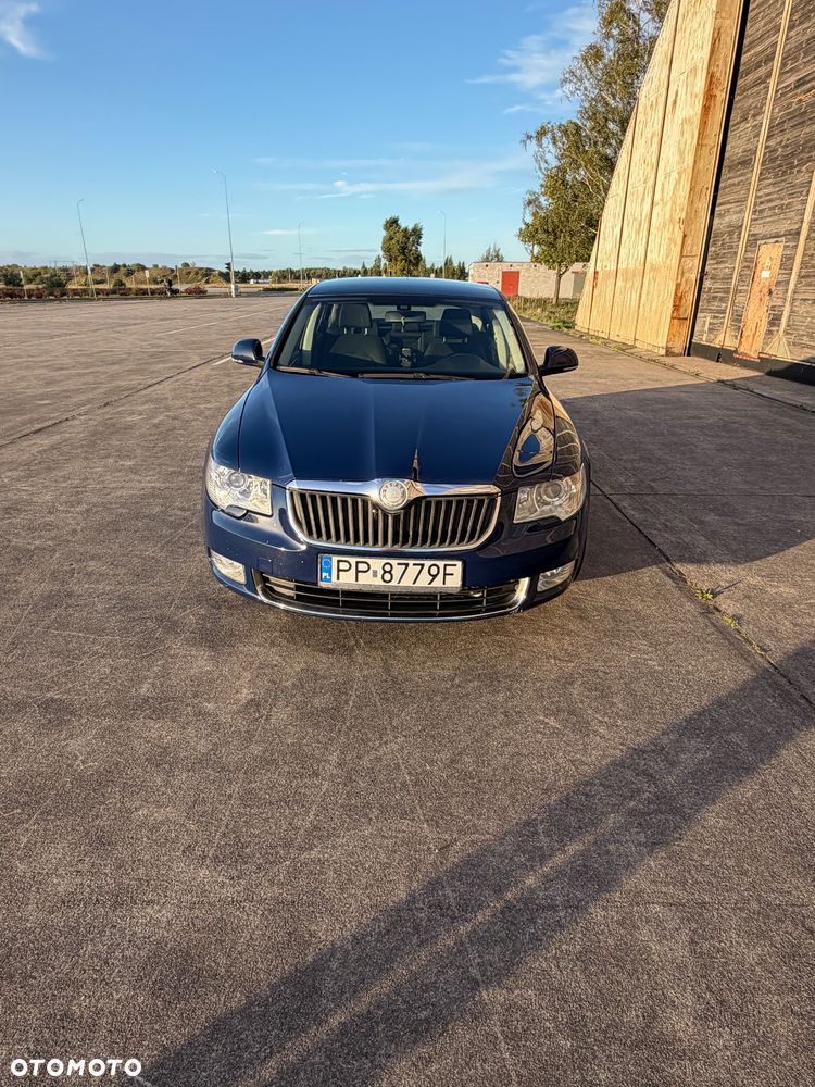 Skoda Superb 1.8 TSI Active DSG - 3