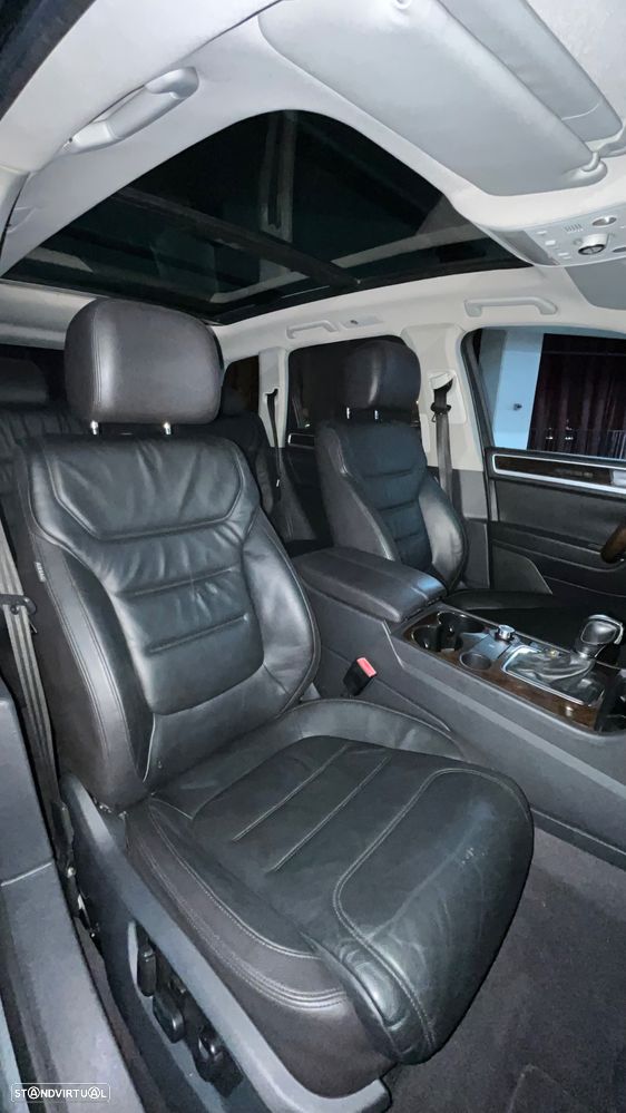 VW Touareg 3.6 V6 FSi Auto Individual - 6