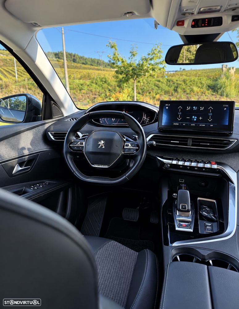 Peugeot 3008 PureTech 130 Stop & Start GPF EAT8 Allure - 11