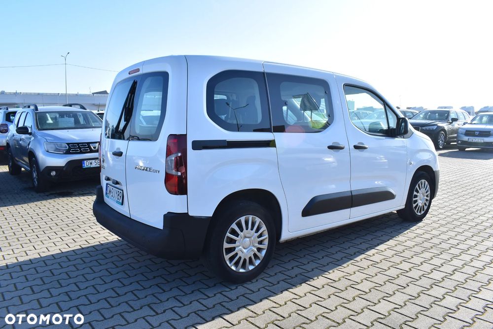 Toyota Proace City Verso 1.5 D-4D Business - 6