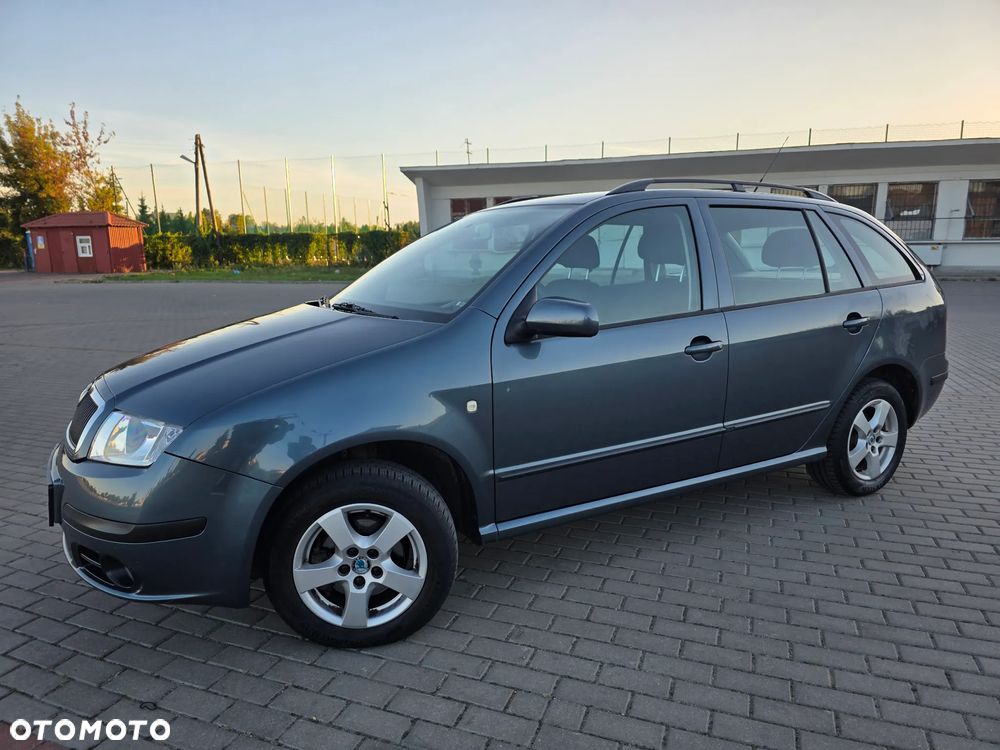 Skoda Fabia 1.4 16V Combi Comfort - 2
