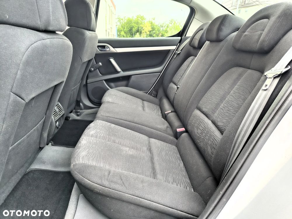 Peugeot 407 1.8 Presence - 16