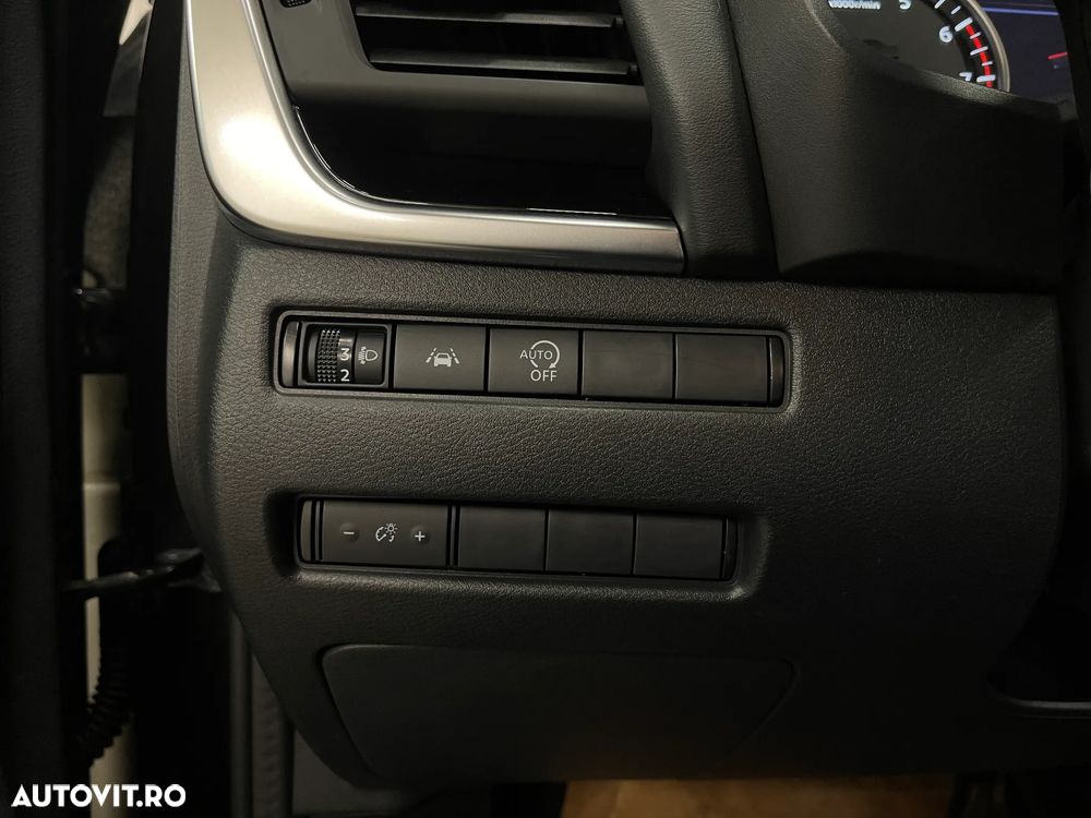 Nissan Qashqai 1.3 DIG-T MHEV Xtronic N-Connecta - 21