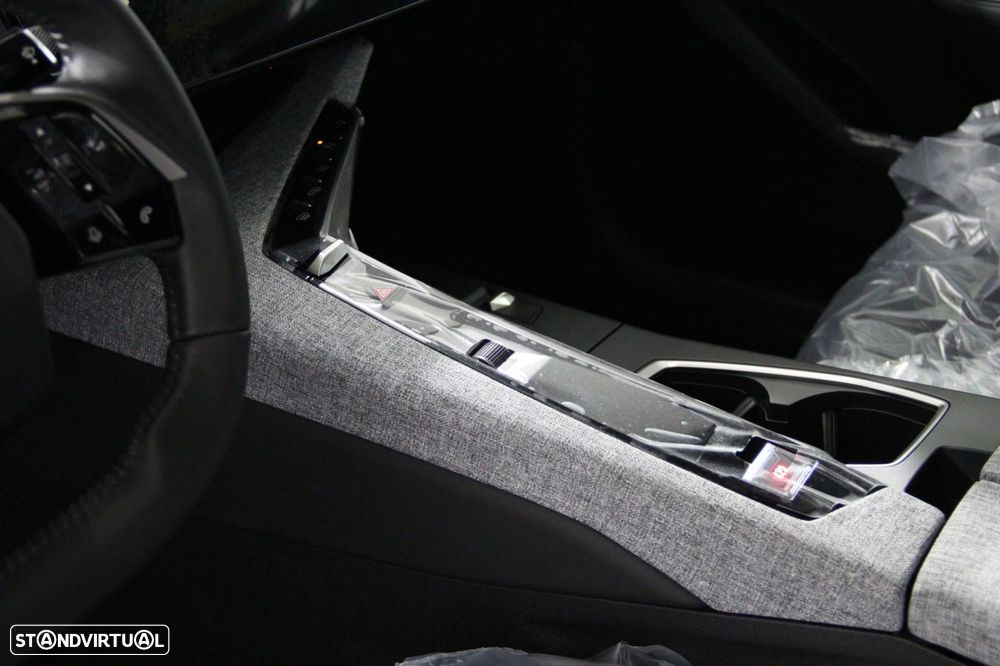 Peugeot E-3008 73 kWh Allure - 7