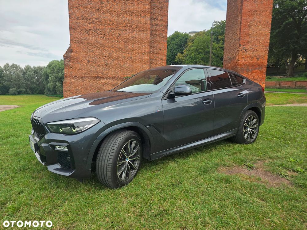 BMW X6 - 8