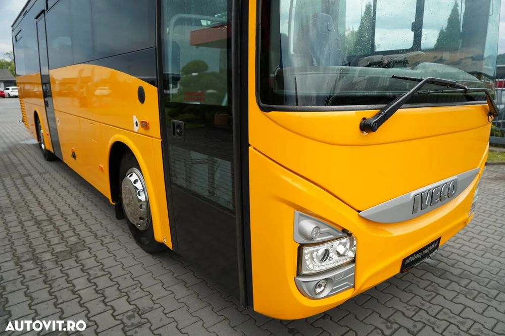 Iveco / EURO 6 / 68 LOCURI / LUNGIME - 10,5 M / AER CONDIȚIONAT - 10