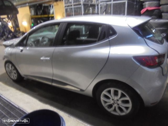 Carro MOT: K9K 608  K9K 6E6 K9K 6D6  CXVEL: DC4015 RENAULT CLIO 4 2017 1.5DCI 90CV 5P CINZA DIESEL - 3