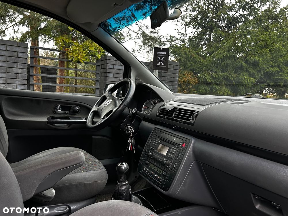 Volkswagen Sharan 1.8T Highline - 15