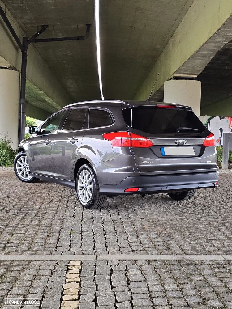 Ford Focus SW 1.0 EcoBoost S&S TITANIUM - 2
