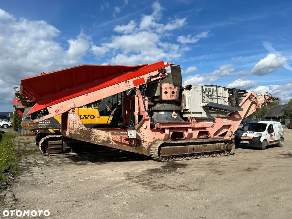 Sandvik QH330 - 3