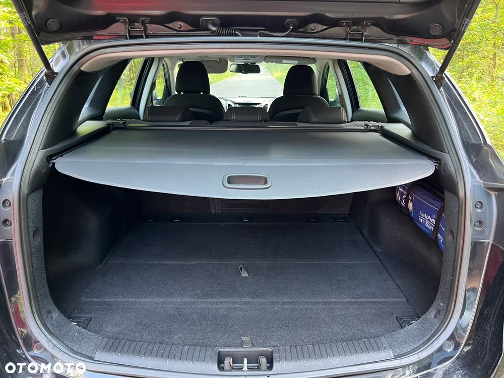 Hyundai i30 1.6 CRDI Trend - 8