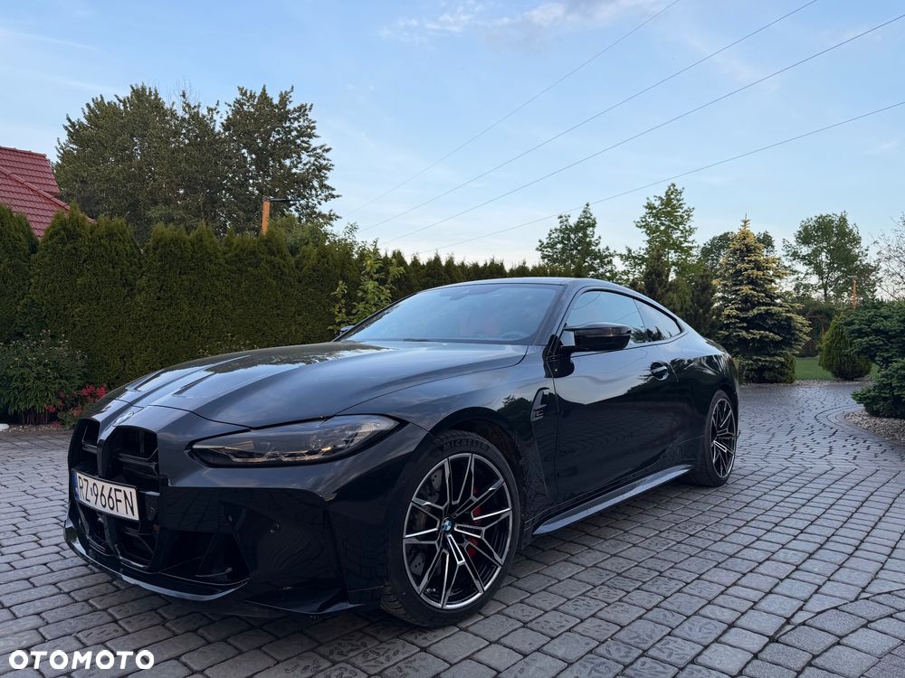 BMW M4 Competition M xDrive sport - 2
