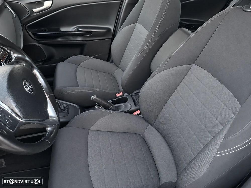 Alfa Romeo Giulietta 1.6 JTDM Executive TCT - 8