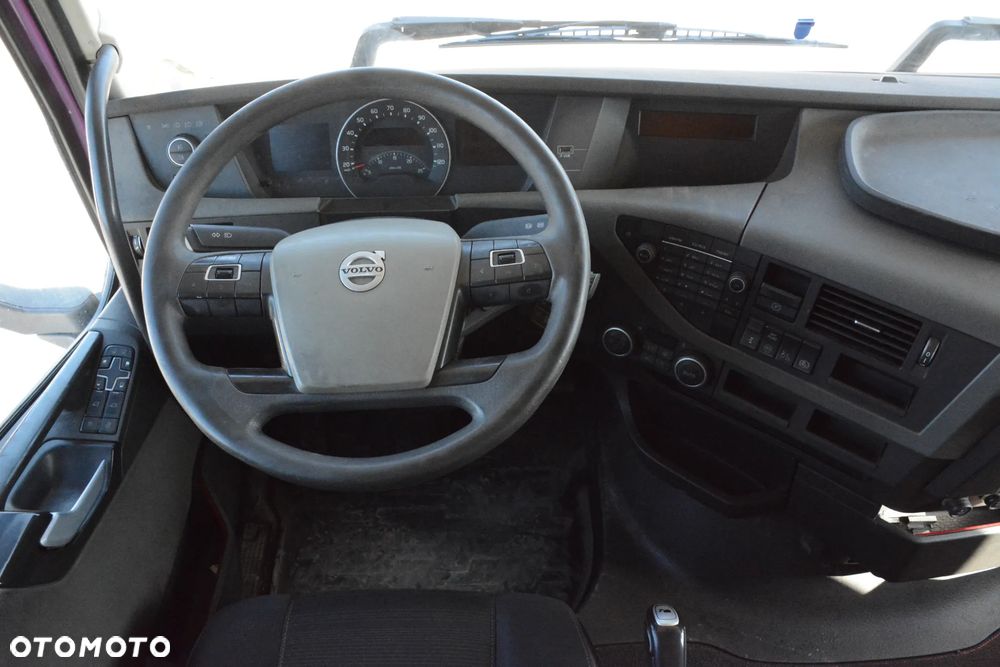 Volvo FH 500 / 2015r. / Euro 6 / 500111 km / Bardzo dobry stan / Lodówka / Świeżo sprowadzony - 14