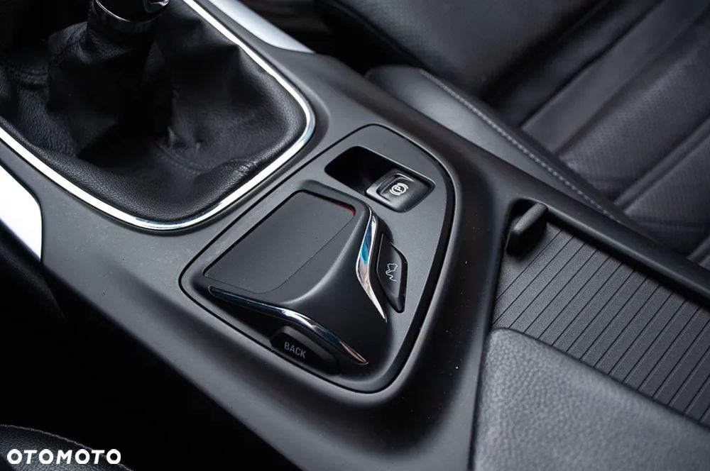 Opel Insignia 2.0 CDTI Sports Tourer ecoFLEXStart/Stop Business Edition - 39