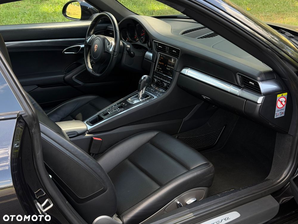 Porsche 911 Carrera PDK - 6