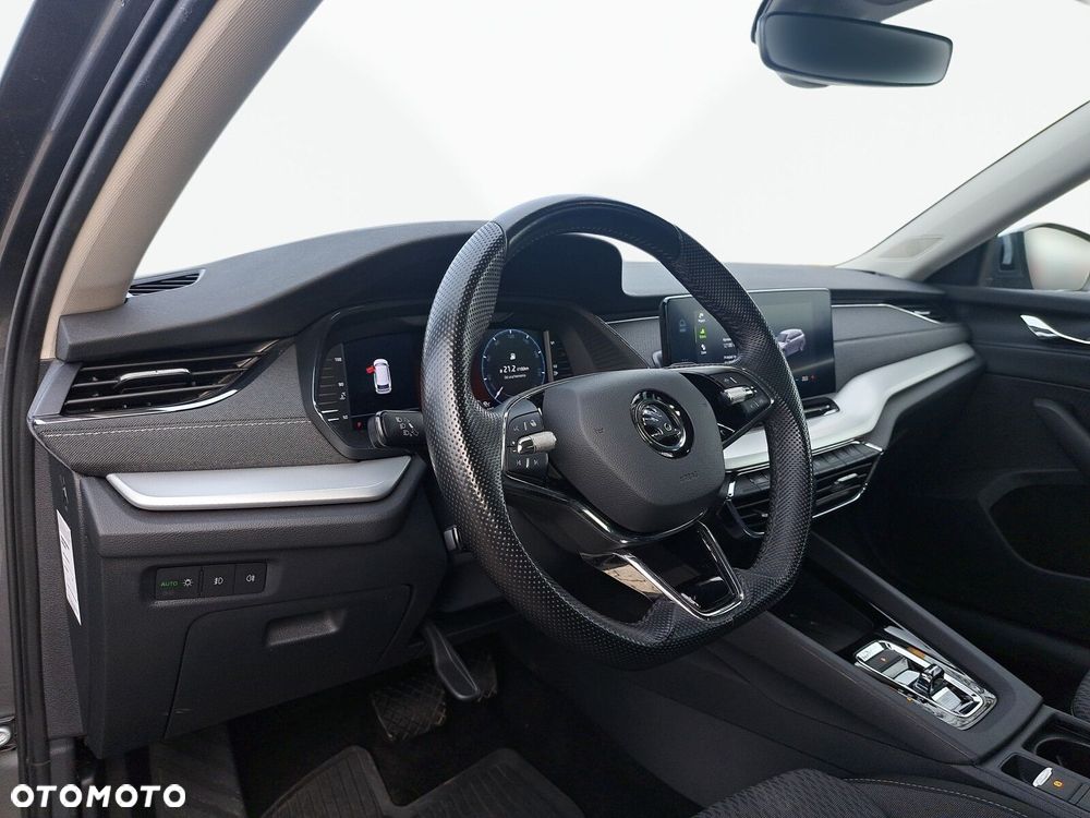 Skoda Octavia 2.0 TDI Style DSG - 27