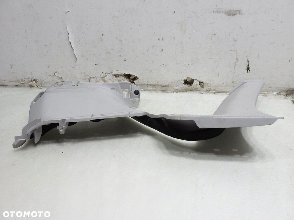 OSŁONA SŁUPKA LEWY TYŁ C PEUGEOT 407 SW - 3