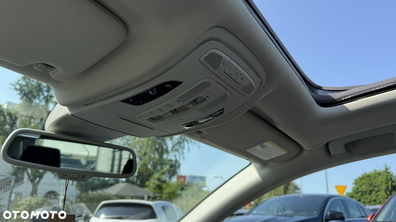 Audi A8 - 21