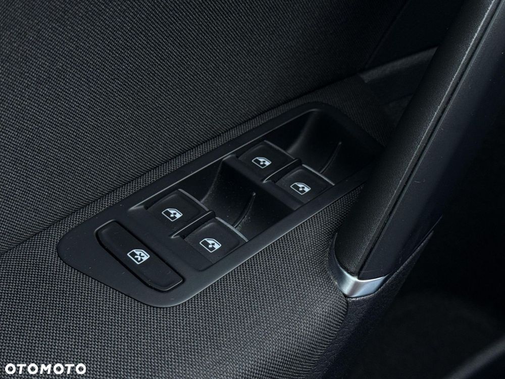 Volkswagen Golf VII 1.5 TSI BMT Highline DSG - 17