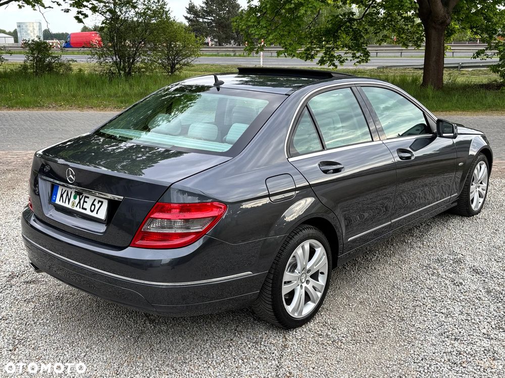 Mercedes-Benz Klasa C - 25