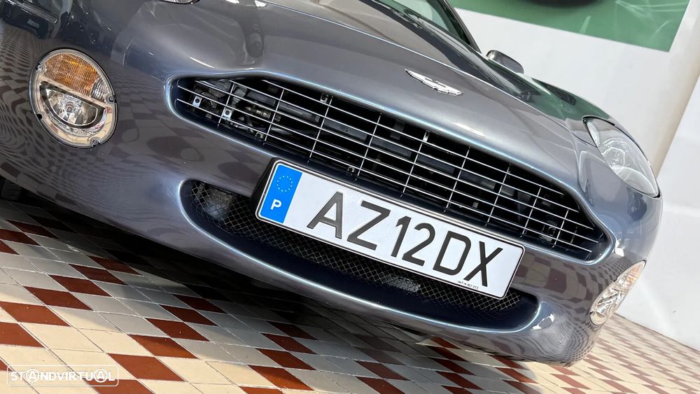 Aston Martin DB7 Vantage Volante - 12