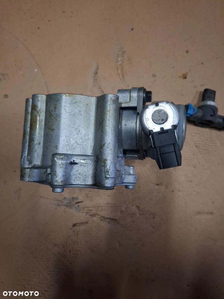 Pompa vacuum VOLVO XC60 31480558 - 3
