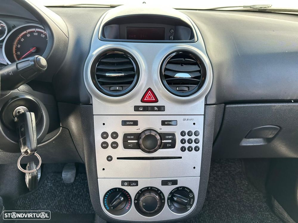 Opel Corsa 1.2 Twinport Silver Plus - 12