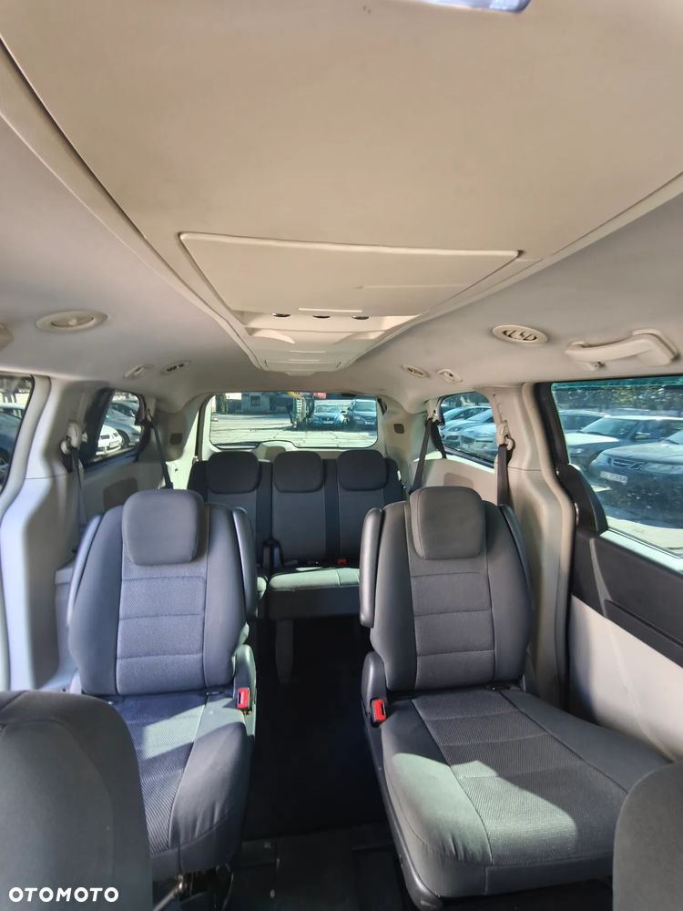 Chrysler Grand Voyager 2.8 CRD Automatik Touring - 13