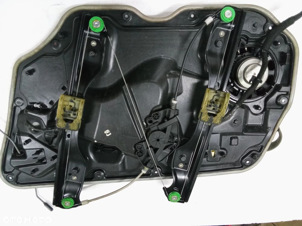 Volvo XC60  2016 r podnośnik szyby lewy przód - 4